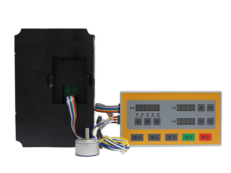 往復(fù)機變頻器，往復(fù)機專用變頻器，變頻器廠家，變頻調(diào)速器