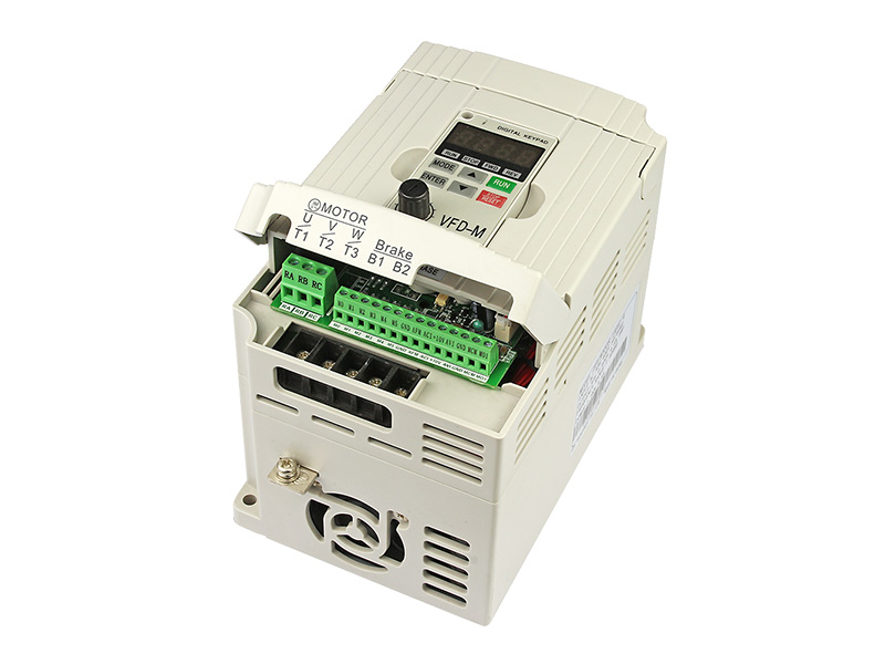 8000S通用變頻器，變頻調(diào)速器，變頻器廠家，電機變頻器，三相變頻器